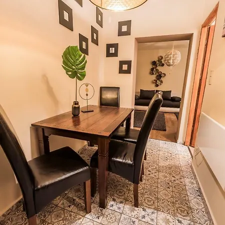 Apartment Enzo Apartman *